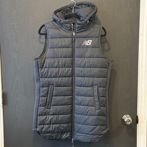 New Balance Black Hooded Puffer Vest size small